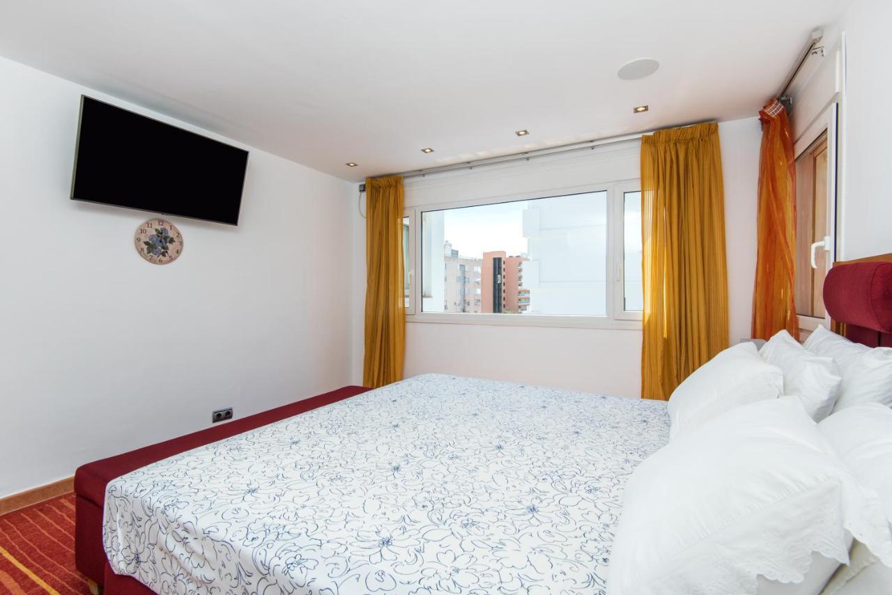 Villa Palm Beach Marina Benalmadena 3 Min Walking From The Sea Exterior photo